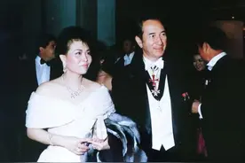 赌王二太去世牵出家族宫斗戏，子女互看不顺眼，一个比一个会嘲讽图片