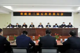 2021年湖北农信交出优异答卷！2022年继续保持“拼抢实”的作风图片