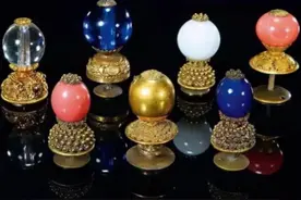 和珅价值过亿的官帽顶珠！中国的顶戴艺术图片