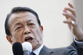 日本高官叫嚣俄罗斯侵略，想趁机夺回北方四岛？日网民：纯属找死图片