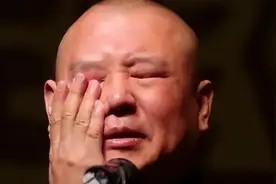 走红就“忘了师恩”？离开郭德纲12年，曹云金笑到最后了吗？图片