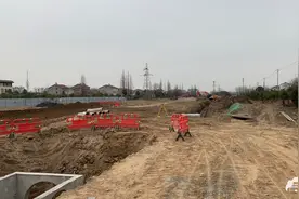 提升城市形象，荆州多个重点项目施工正酣图片