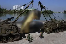 2016年网传红海捕到500米巨蛇，曾杀害600人，真有这么大的蛇吗？图片