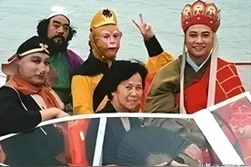 这些让人笑掉大牙的穿帮镜头，如今个个成了经典，你都看过哪些？图片