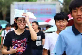 民办二本和公立专科差距有多大？学费只是其一，怪不得总有人后悔图片