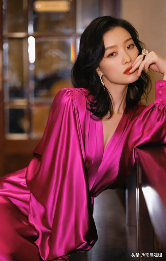 看着高级,有品位的女人,通常都有这3个特征,想装都装不出来