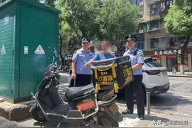 外卖小哥被偷，岳阳民警：您的“外卖”马上送达图片