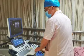 厦门：17岁少女确诊癌症！洗澡时发现肿块！医生紧急提醒图片