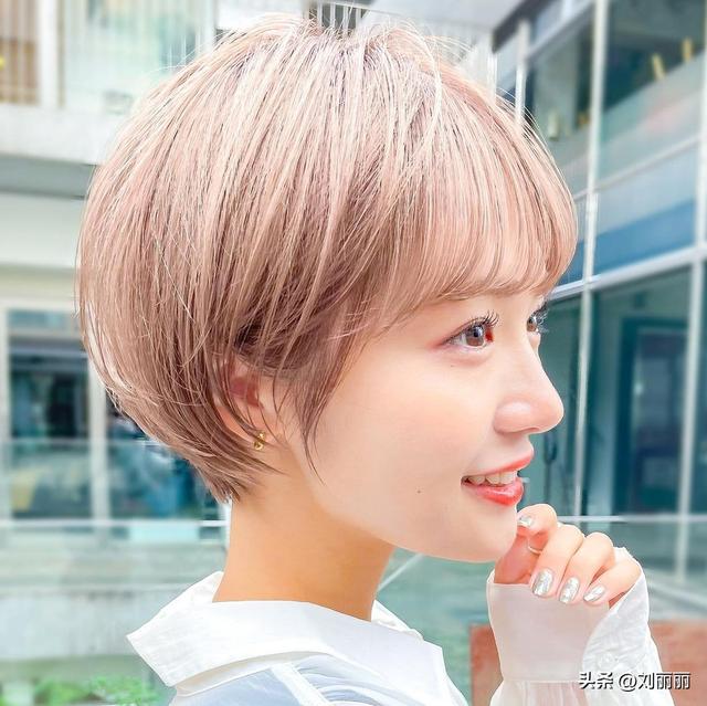 2023发型这样换,让你大不一样,美出新的高度