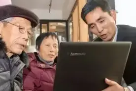 2015年，北大学霸将胃癌晚期父亲骗出国，88天后归来，结局感人图片