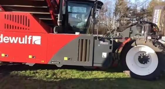 凯斯和纽荷兰农业机械展