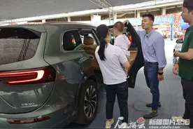 新疆618购车节开幕 推出多项优惠措施促消费图片