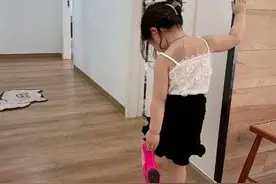 穿高跟、撅屁股，4岁幼女“奶辣风”这股风潮越挖越心惊图片