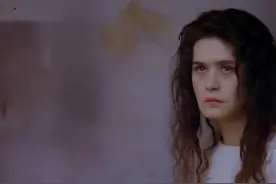 《简·爱》：白富美原配沦为阁楼疯女人，她的黑化成就了简图片