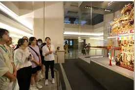 “野生导览”稂莠不齐，导游升级专业讲解员，上历博联手旅行社试水1个月后图片