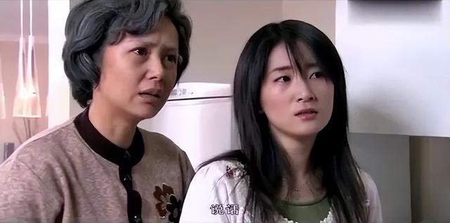 在《金婚》和《甄嬛传》之后,赵秦还参演过很多热播影视剧电视剧,如