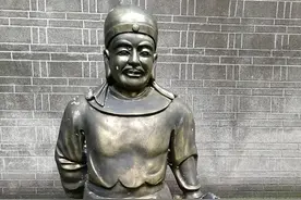 太平军攻打桂林城四大天王雕像图片