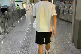 武磊生涯赚了多少钱？武磊豪车豪宅背后？武磊鲜为人知的故事曝光图片