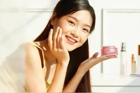 女人为什么会喜欢年龄大的男人？听听这两位女士怎么说图片