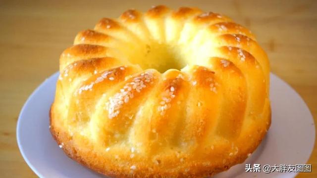 用烤箱做蛋糕的方法和步骤(2分钟就能准备好的蛋糕)