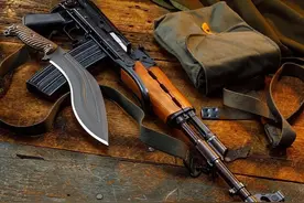 【当冷兵器遇到热兵器】珠联璧合 相得益彰图片