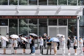 逼近40℃！高温下的深圳人：非必要不出门图片