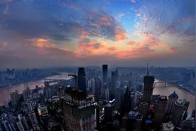 经济学家建议，超200万套断供房来了，取消房贷，以免压力太大图片