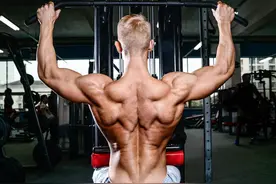 新人如何高效练背？3个步骤7个动作，打造强壮有力的背部肌肉图片