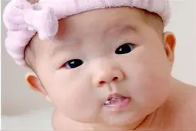 宝宝吐泡泡就是肺炎？如果还有这些症状，确实有可能是图片