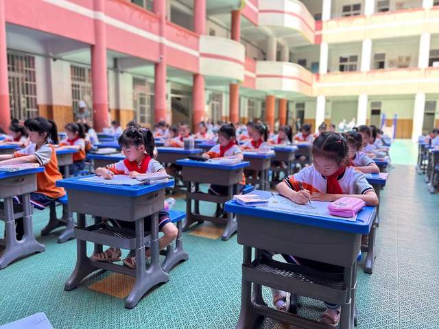 四川省民生研究会新媒体中心-官网