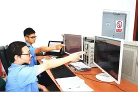 这位火车“幕后指挥官”，你见过吗？图片
