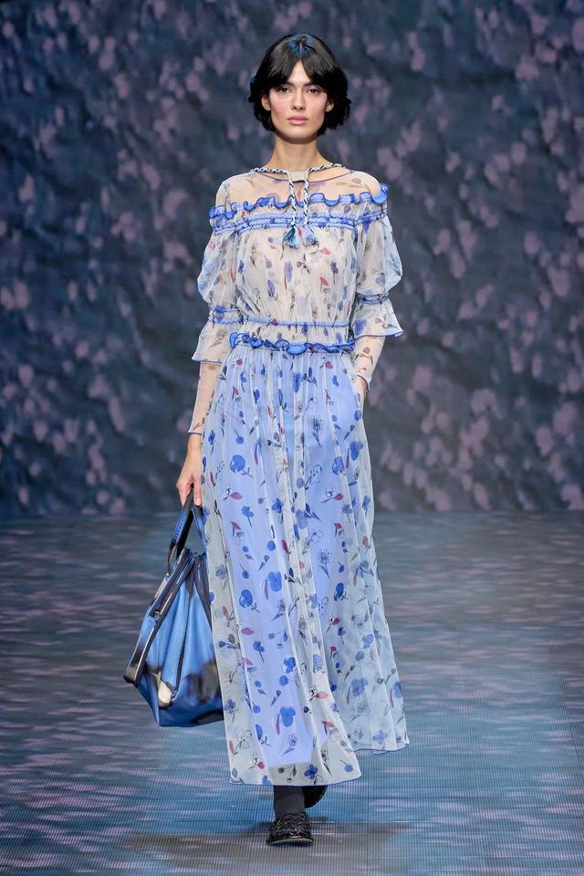 ������Armani2023����ϵ�н���������������Ϊ�������