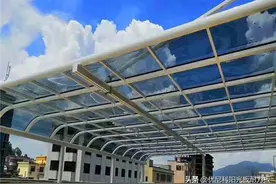 遮风、挡雨、防高空落物，你真的知道这种新型雨棚材料吗图片