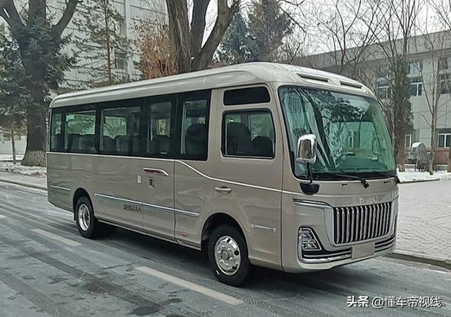 新车 | 丰田“考斯特”/宇通T7同级 17-23座 3.0T动力 曝红旗中巴谍照