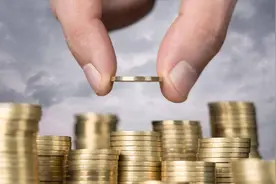 一年流失5000万用户！闲鱼重整旗鼓加收费用，将重振二手市场辉煌图片