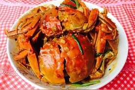 原来回锅肉炒螃蟹这样做更好吃，营养解馋，美味过瘾，孩子特喜欢图片