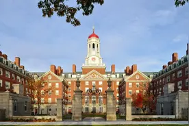 哈佛大学本科申请时间介绍！保录取助力美国顶尖名校本科申请图片