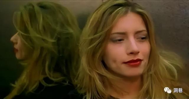 �Ĳ�ͻ�Ƴ߶ȵ�R����Ӱ�����۸��ӵİ������