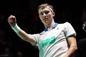 业余球场学会防守才是立身之本，学好防守从反击开始图片