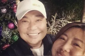 曾被误认为是一对！梅小惠与阮兆祥相聚开心合影：是彼此的阳光图片
