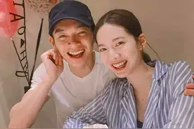 辰亦儒结婚了，却像没有结婚一样，是夫妻，但是互相都不干扰。图片