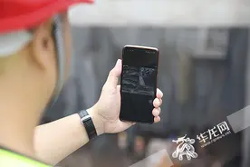 酷炫的“黑科技”安全帽你见过吗？能定位能“说话”还带激光功能图片