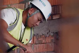 我的故事｜当年我一不小心成了泥瓦匠里的“天花板”图片