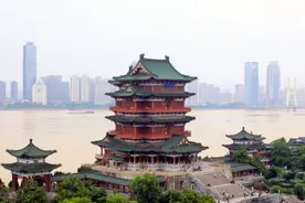 读懂《滕王阁序》的5句名言，渡得了一生图片