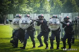 警营“多功能”——记西安市公安局蓝田县公安局巡特警大队图片