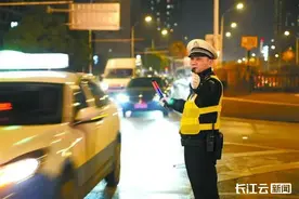武汉长江大桥不限单双号！武汉交警推出春节期间10条便民服务措施图片