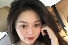 “京圈贵妇”人设崩塌？网红晚晚被扒再穿假货，曾“艳压”范冰冰图片