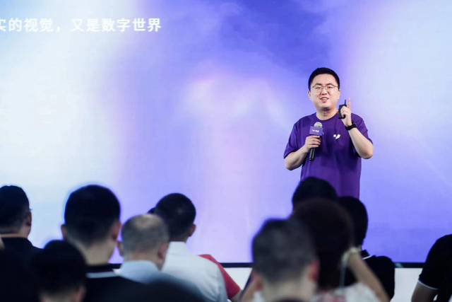 集度CEO夏一平:明年初步完成销售网络全国布局 2028年可交付80万台汽车机器人