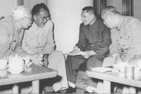 1959年国家主席人选引起争议，朱德给邓小平写信：我听从党的安排图片