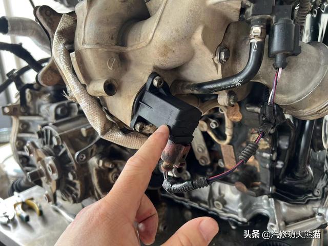 大众途观烧机油，德国工程师的设计缺陷由我们中国工匠来解决